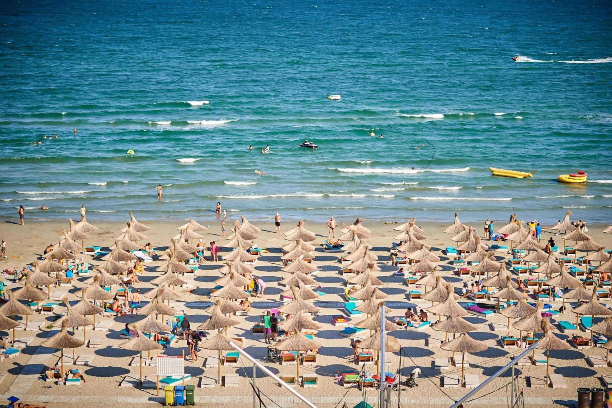 Black Sea Estate Apartment Spa N Pool Beach Resort Năvodari Kültér fotó
